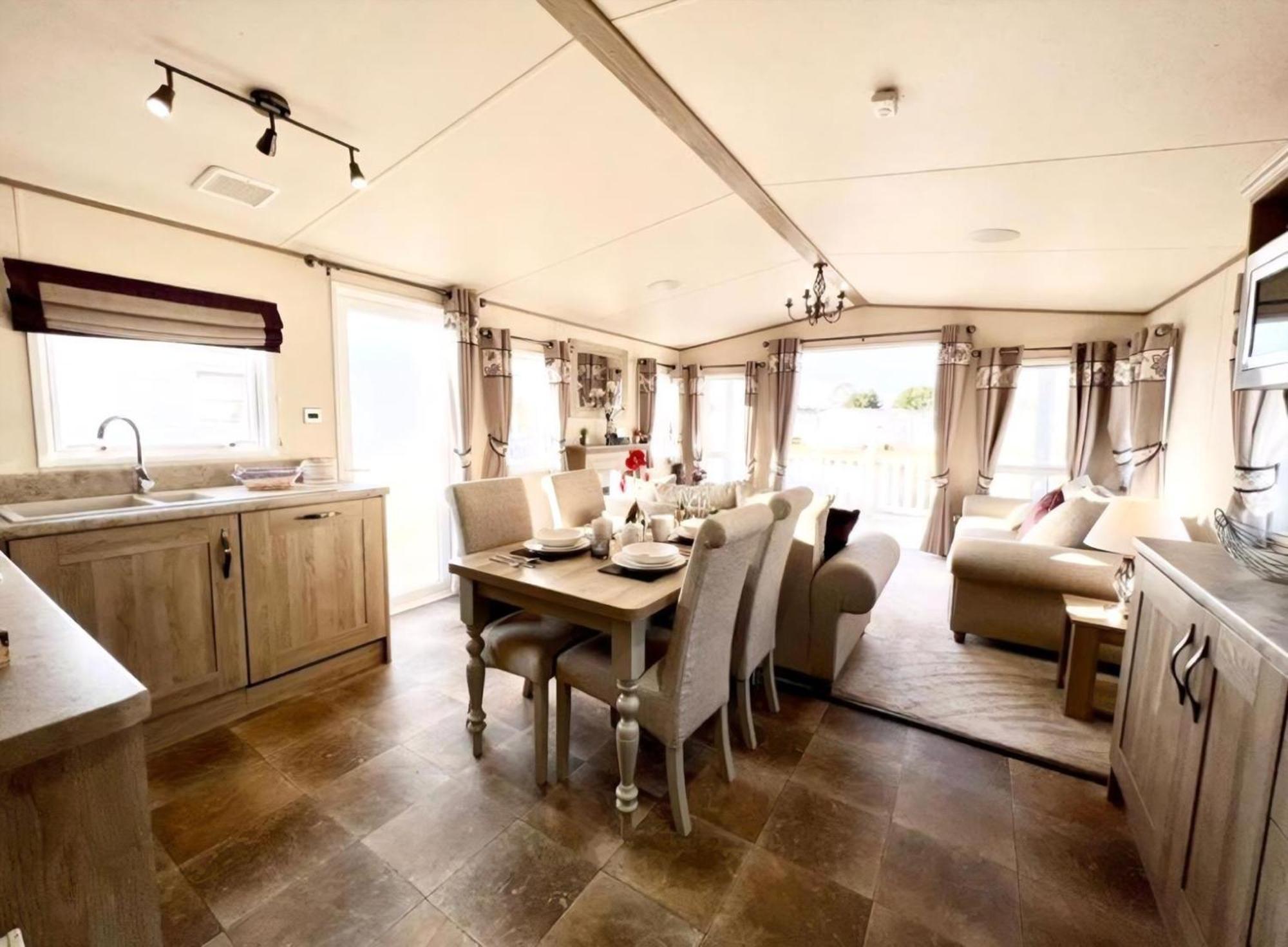 Stunning Caravan With Full Lake View At Southview Holiday Park Ref 33004Ml Skegness Exteriör bild